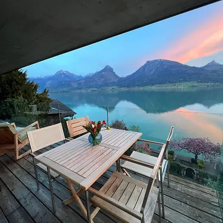 Lakeview Apartament *