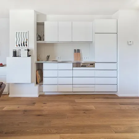 Apartament Lakeview *